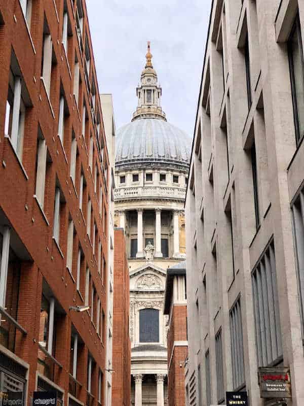 st pauls cathedral exterior view