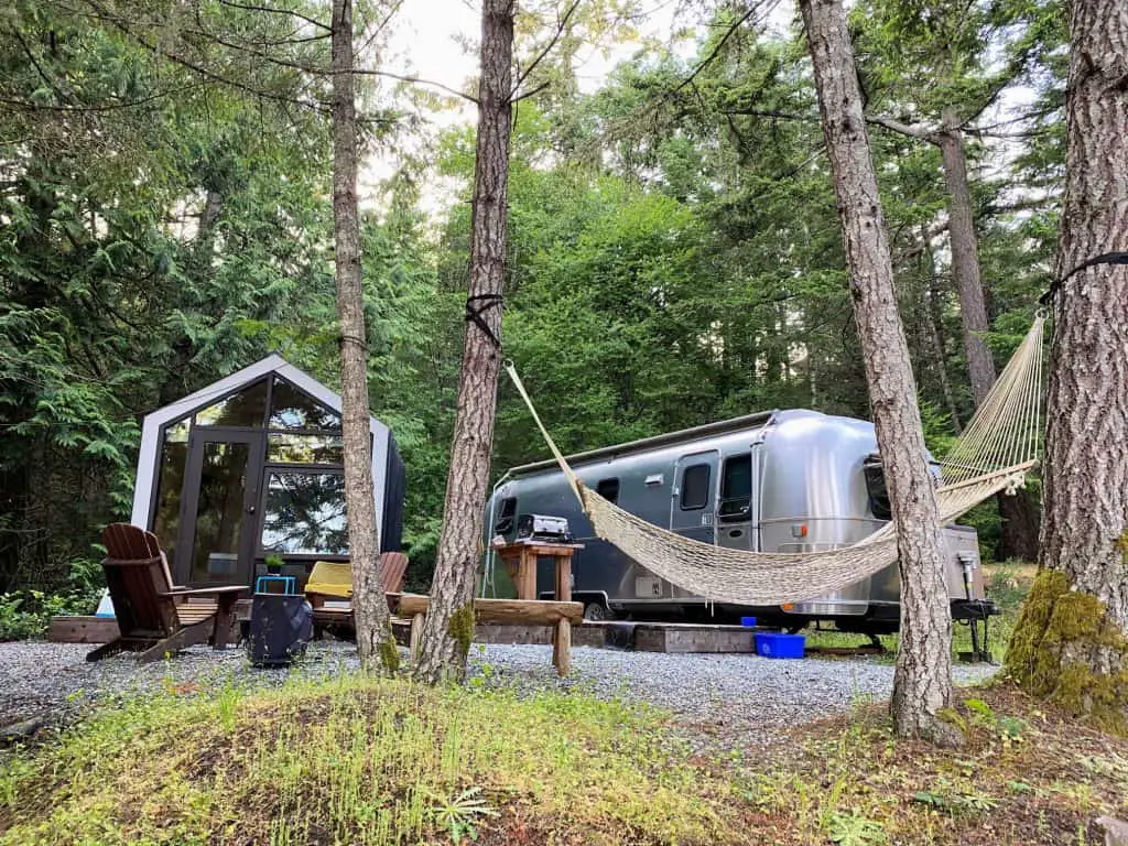 woods on pender airstream and cabin