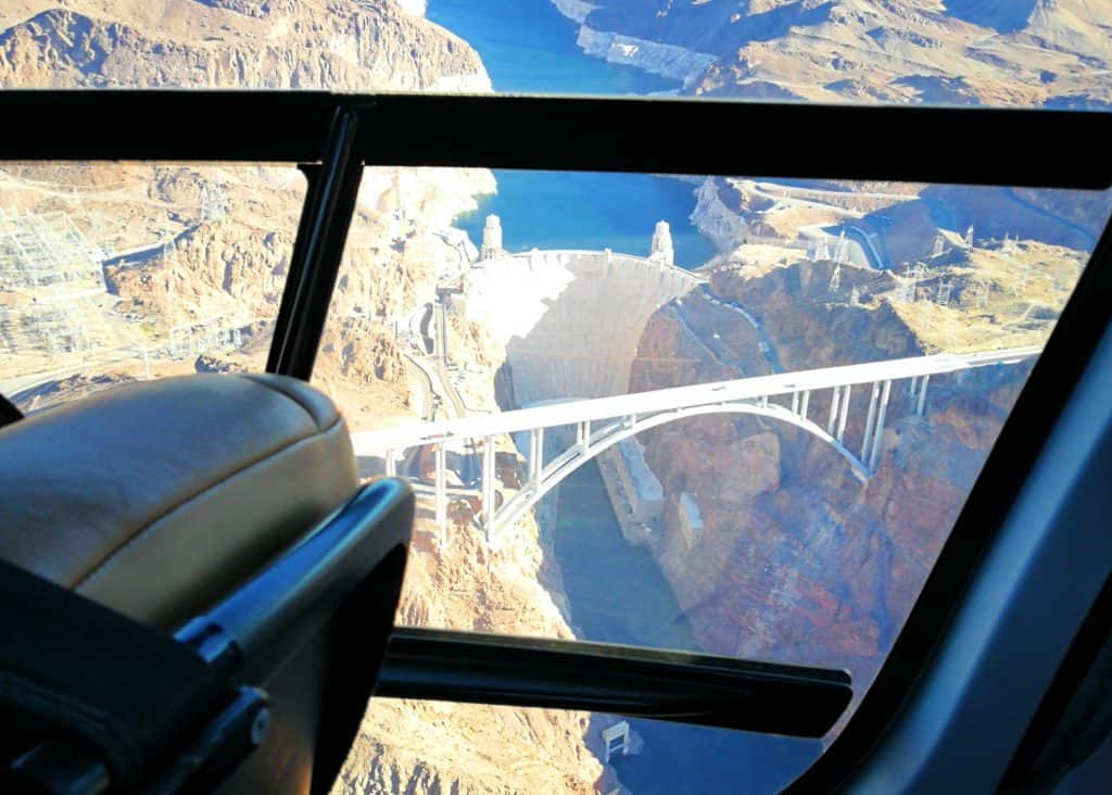 helicopter tour of las vegas
