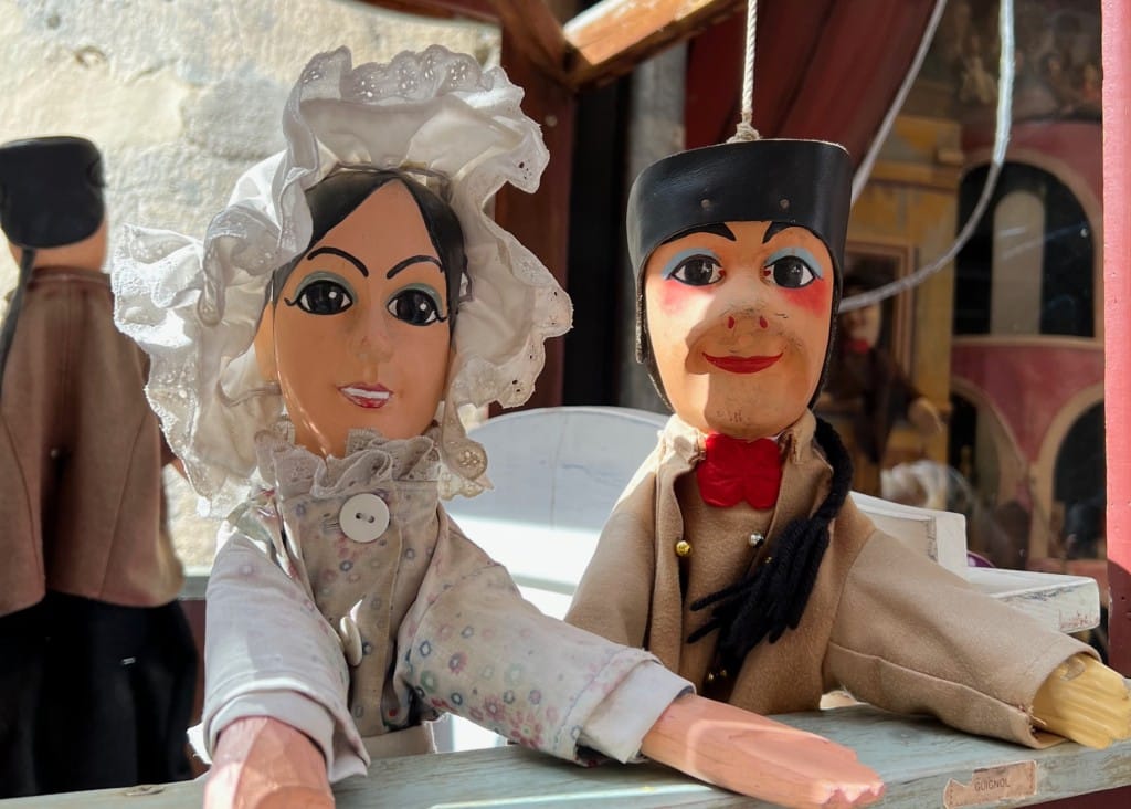 guignol puppets