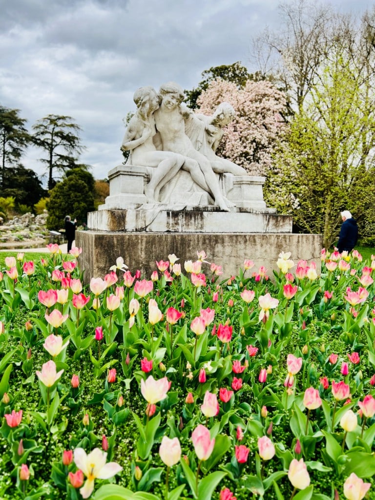 tete d'or park lyon in spring